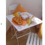 Amuni Nyaraló *